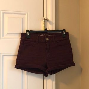 🍁✨American eagle Burgundy shorts